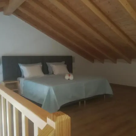 Lira Country house *