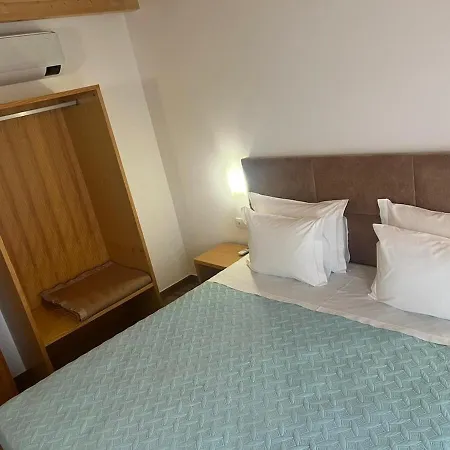 Lantställe Lira Aljezur