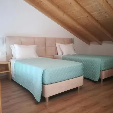 Lira Landhuis Aljezur